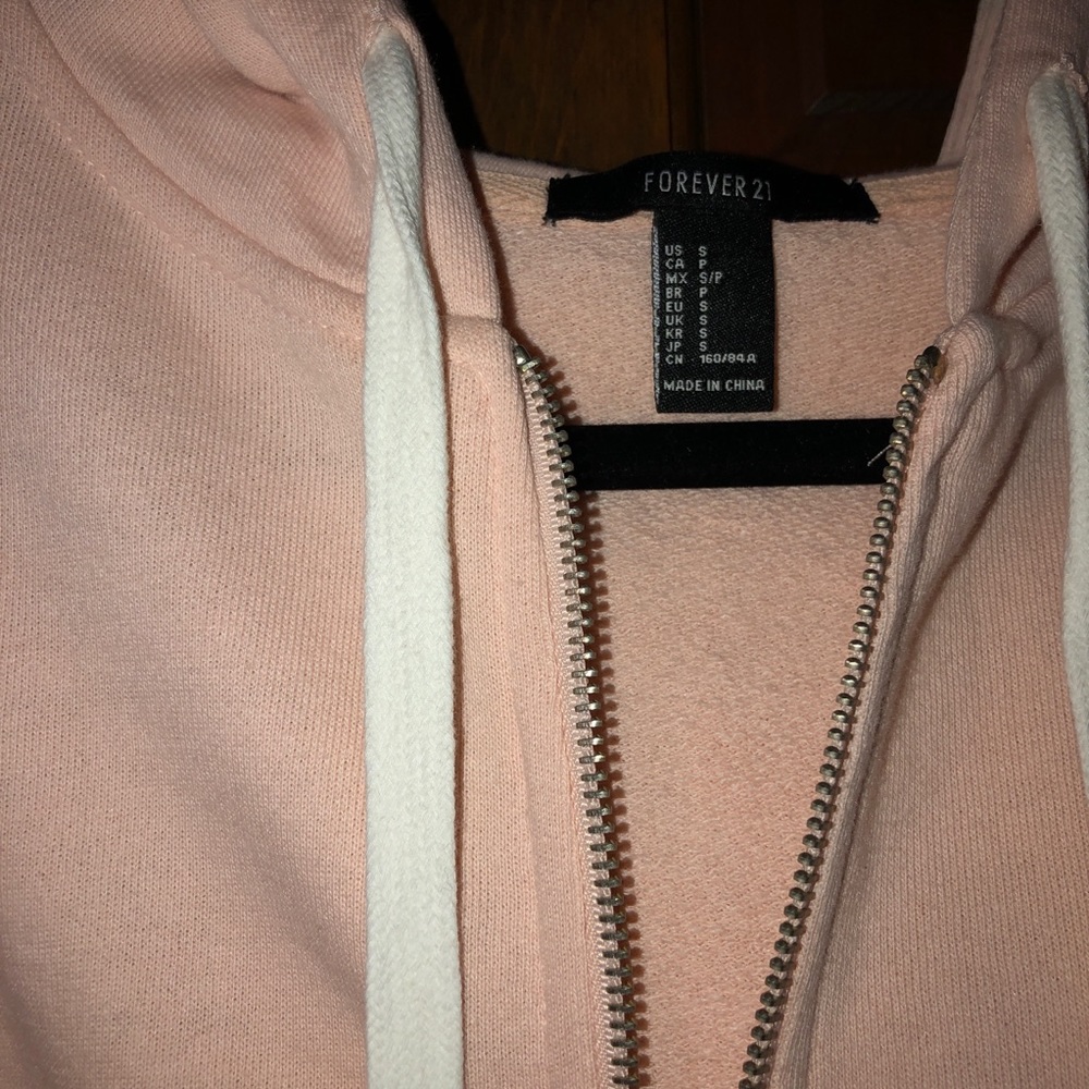 Forever21 Cropped Sweatshirt